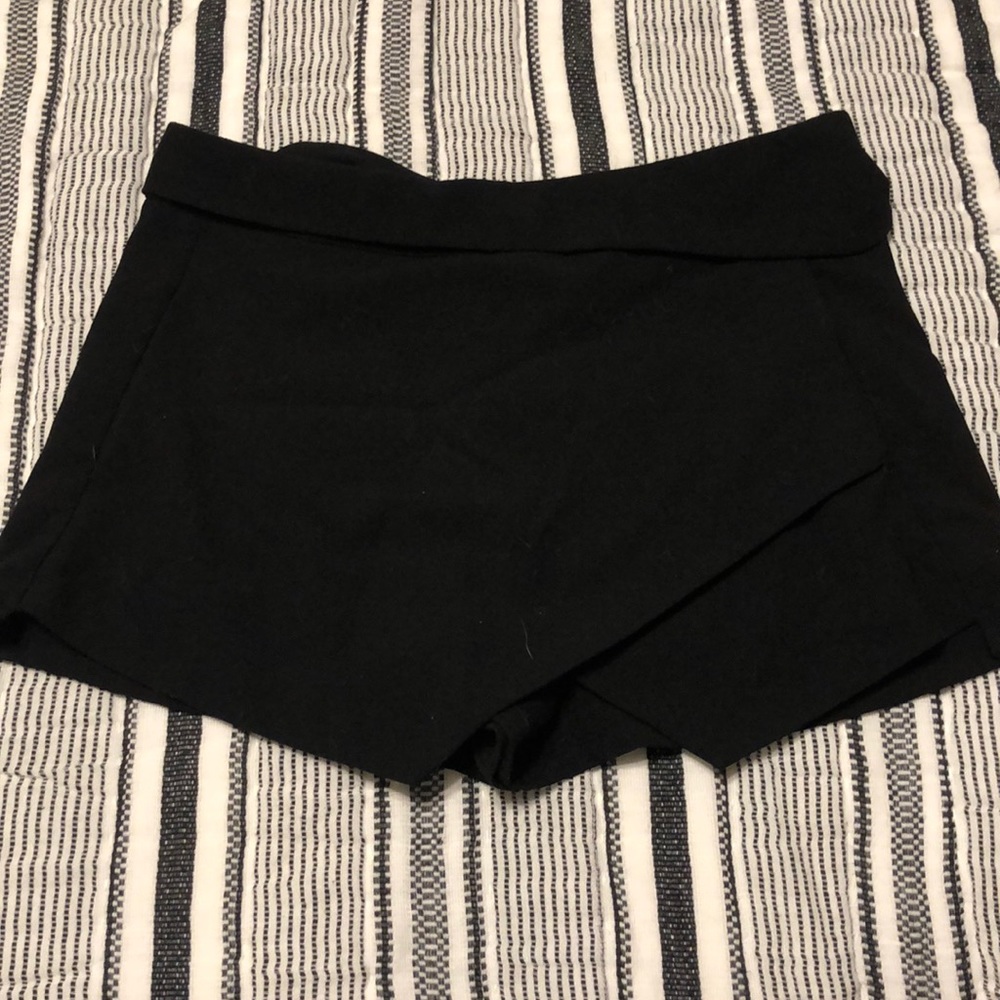 Skort
